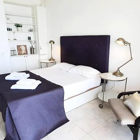 Diana 808 South-facing Beachfront With Amazing Sea Views *