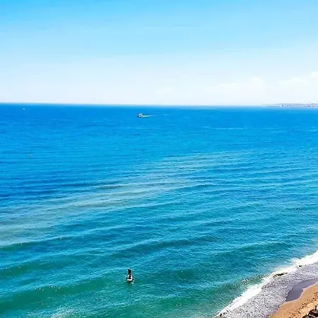 Lägenhet Diana 808 South-facing Beachfront With Amazing Sea Views Marbella