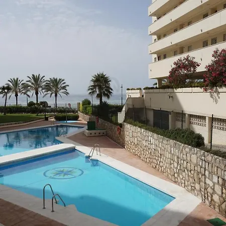 Diana 808 South-facing Beachfront With Amazing Sea Views Apartament